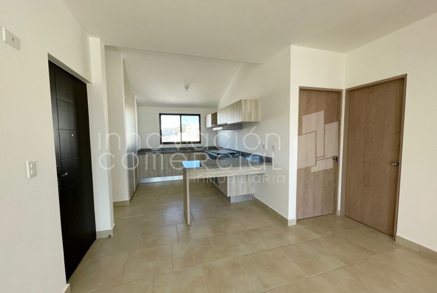 9ada39f2-3769-4e78-af39-236eda9d4a2b