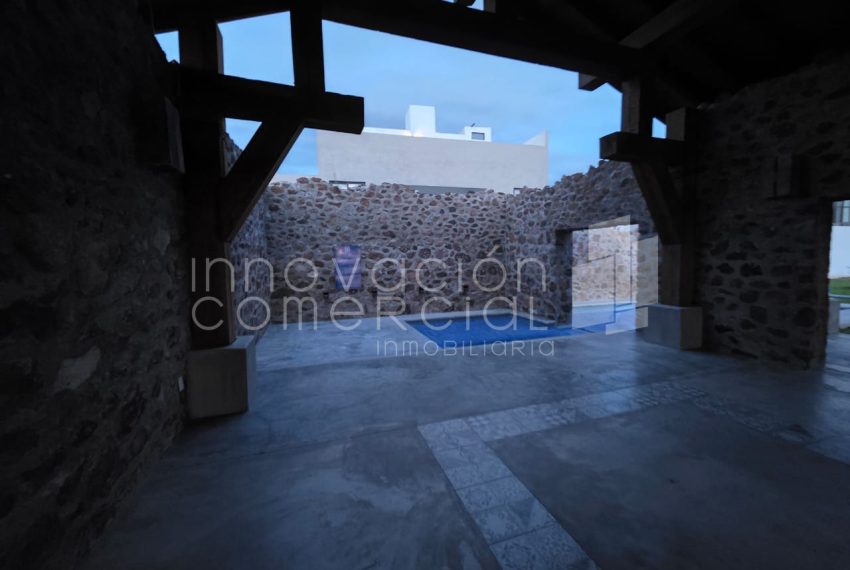 Imagen de WhatsApp 2025-10-28 a las 12.52.17_381e906e