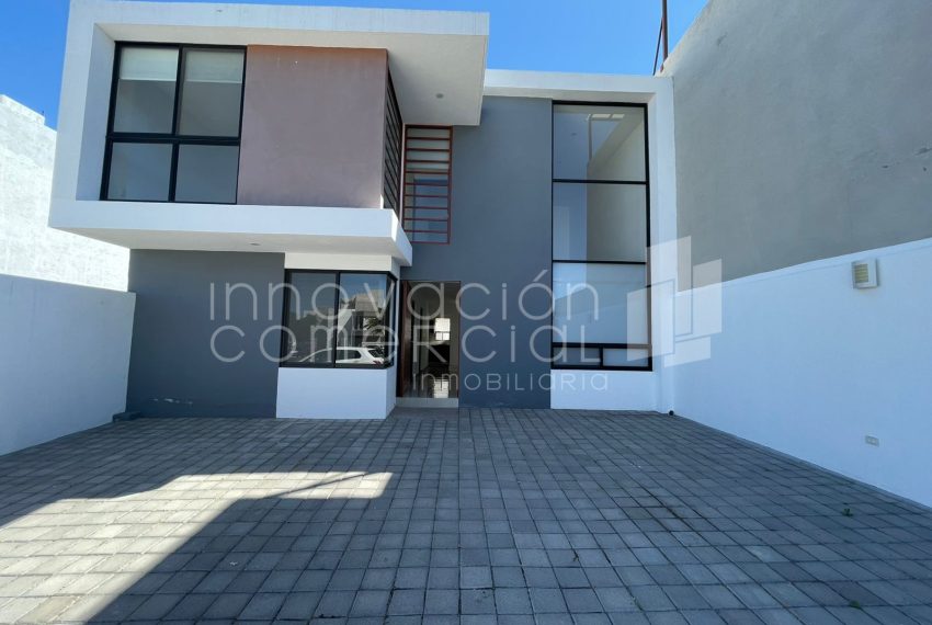 WhatsApp Image 2025-11-07 at 07.25.11 (2)