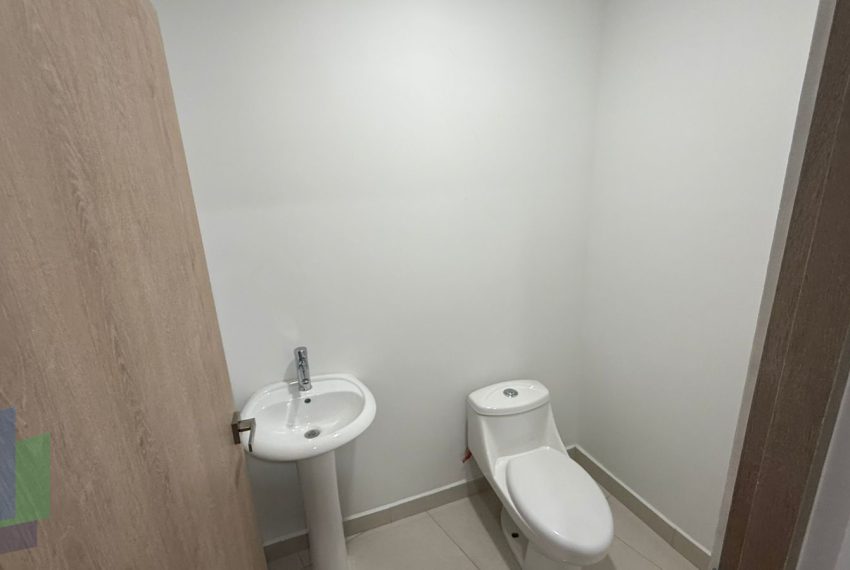 WhatsApp Image 2025-12-23 at 8.56.55 AM (4)